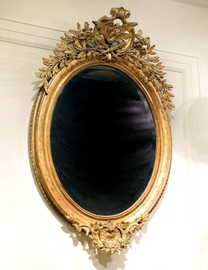A Fine Late 19th Century Carved Giltwood And Gesso Mirror