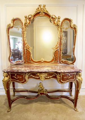 A Palatial and Rare Early 20th Century Belle Epoque Gilt Bronze, Kingwood, Bois Satiné and Fruitwood Marquetry Dressing Table By François Linke